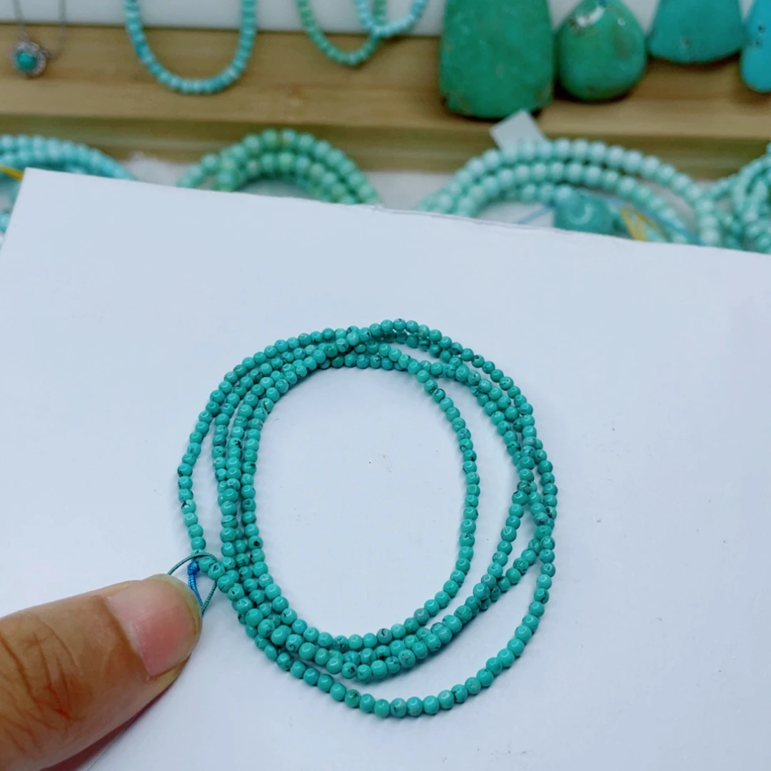 味***道绿松石未镶嵌颈饰