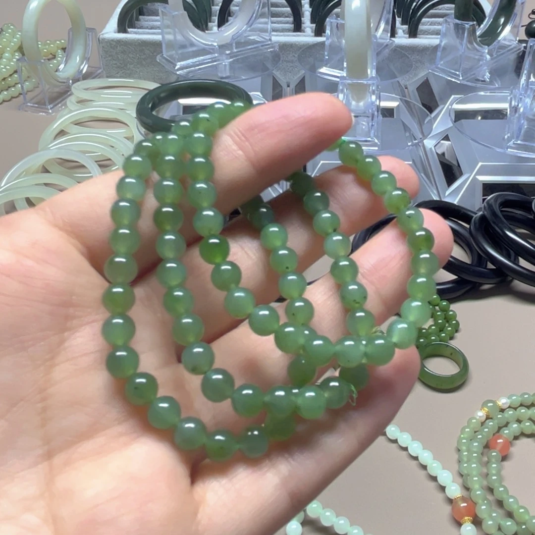 和田玉（碧玉）未镶嵌手镯