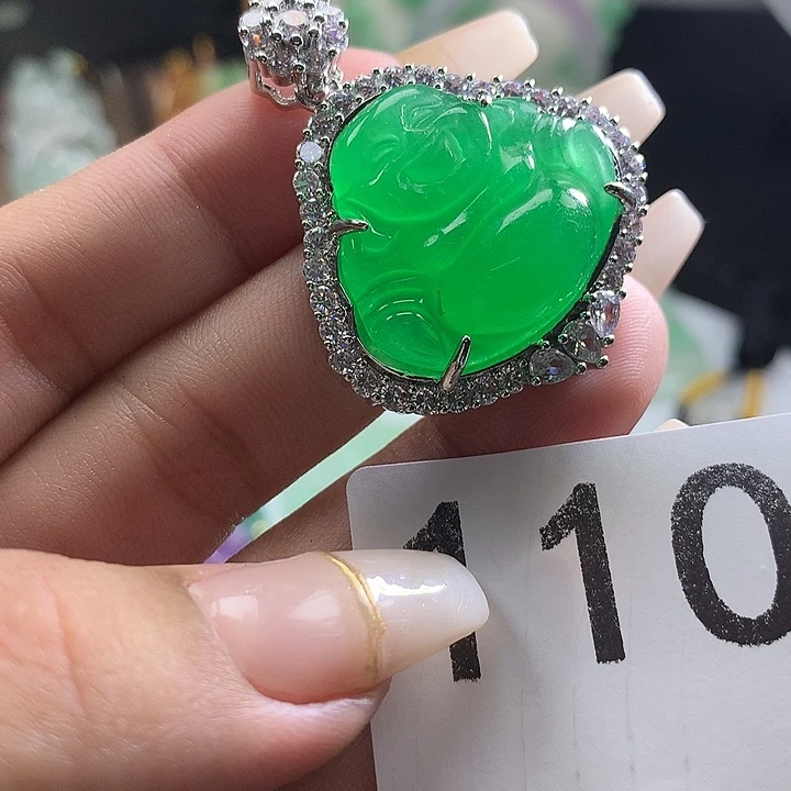 翡翠未镶嵌吊坠(赠链)翡翠