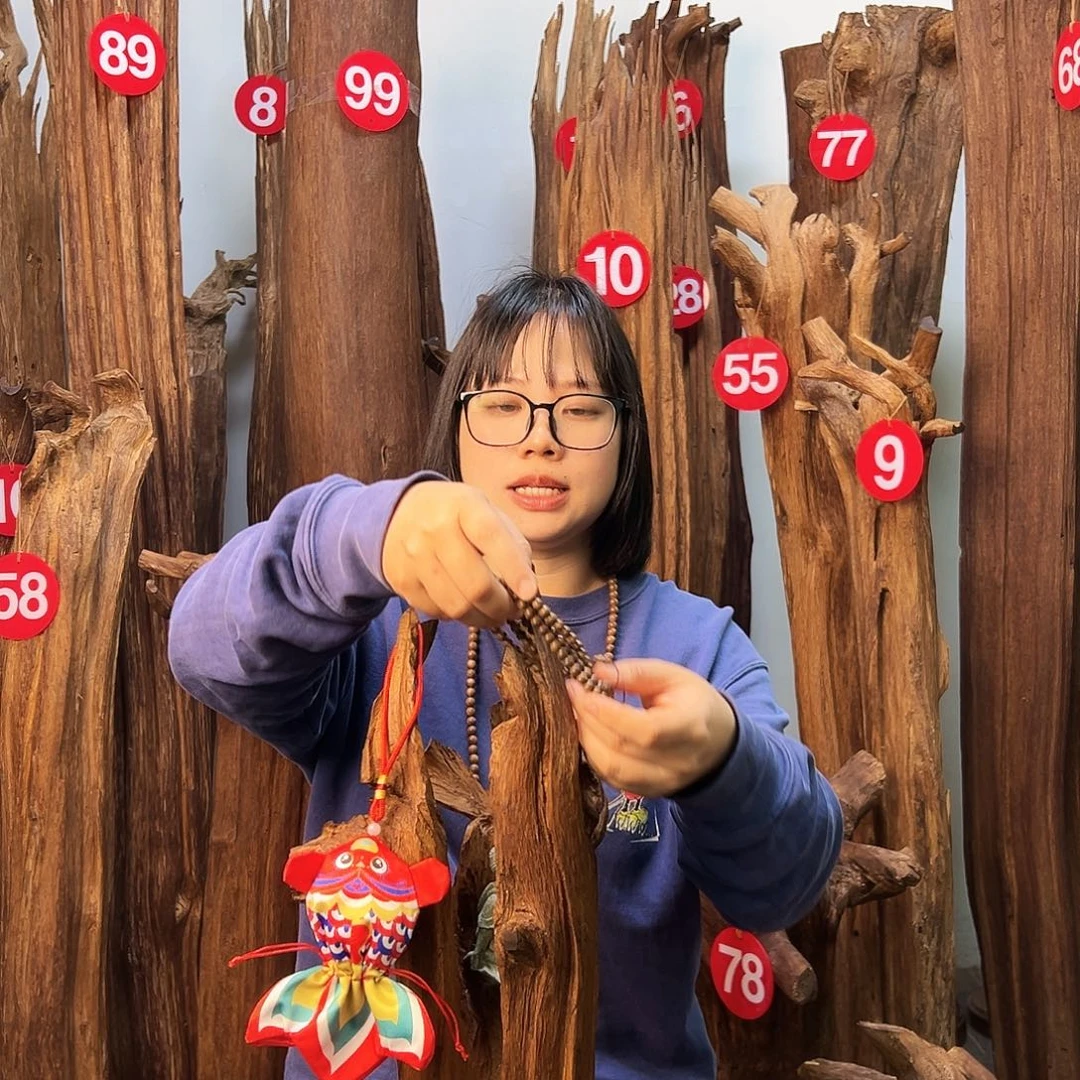 沉香摆件天然沉香原材料高品质