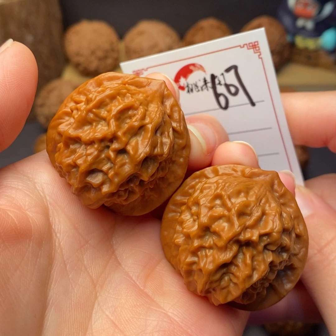 把件文玩核桃607号38全品瓷娃娃