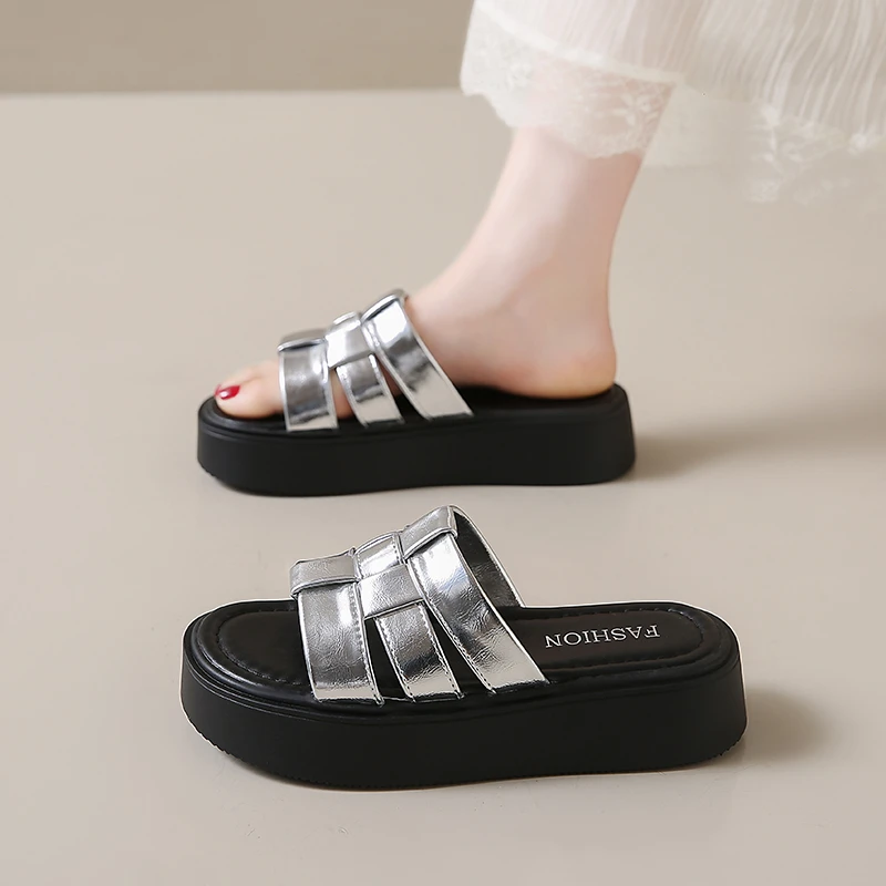 网红软底凉拖鞋女外穿2025年夏季新款仙女风配裙子厚底沙滩一字拖