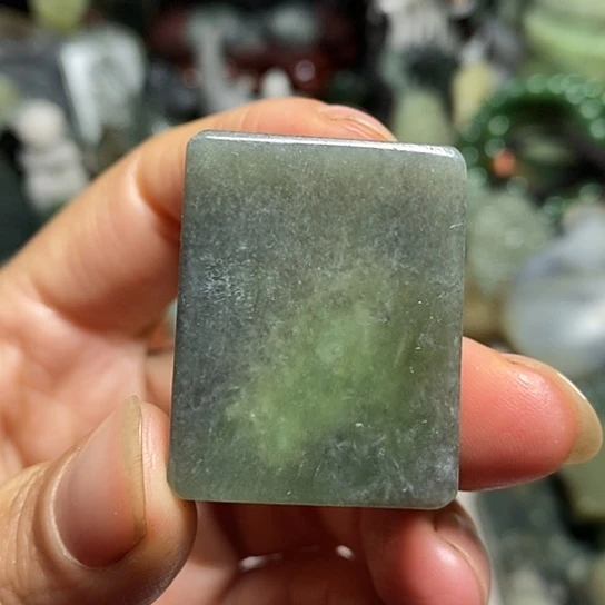 未镶嵌和田玉（糖玉）珠宝半成品