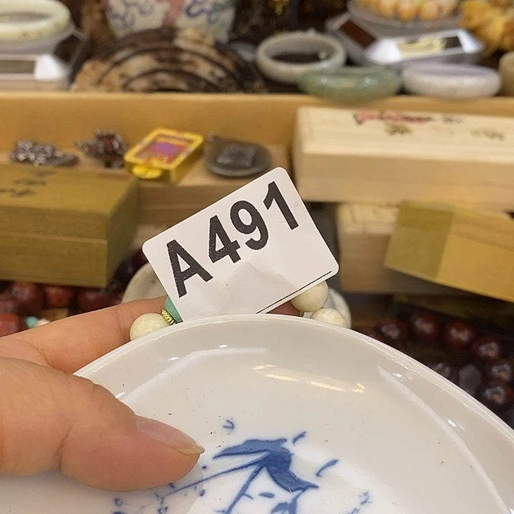 余****瓷片瓷瓷瓷瓷瓷瓷瓷瓷瓷