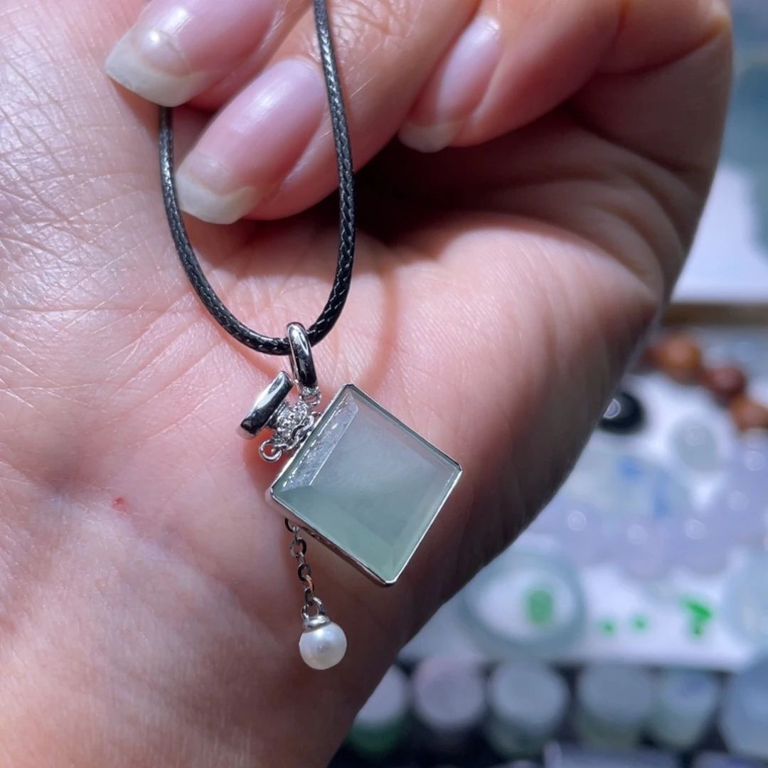 小***道定制翡翠未镶嵌镶嵌费