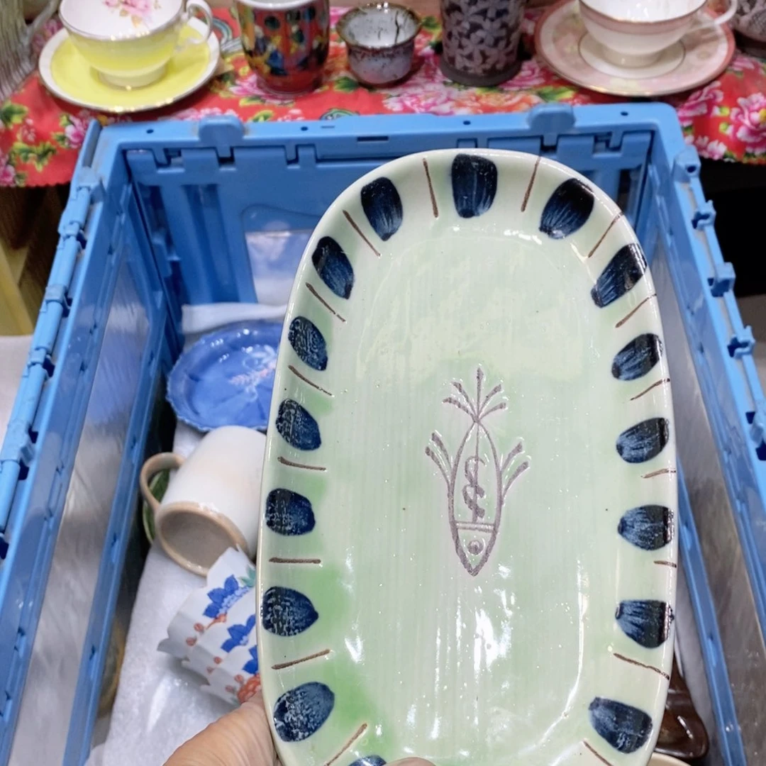 瓷片P****丢适合哈哈哈哈哈哈