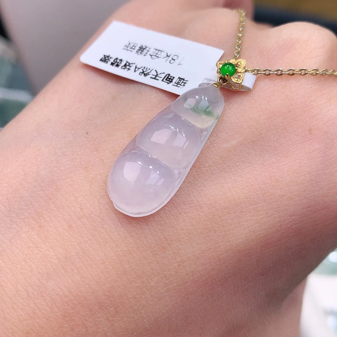 颈饰18K金镶嵌翡翠开播福利