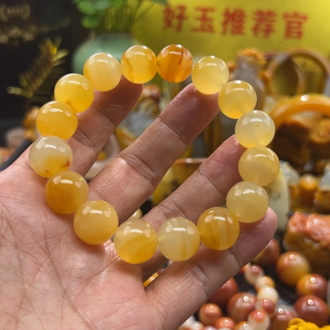 石英质玉未镶嵌颈饰