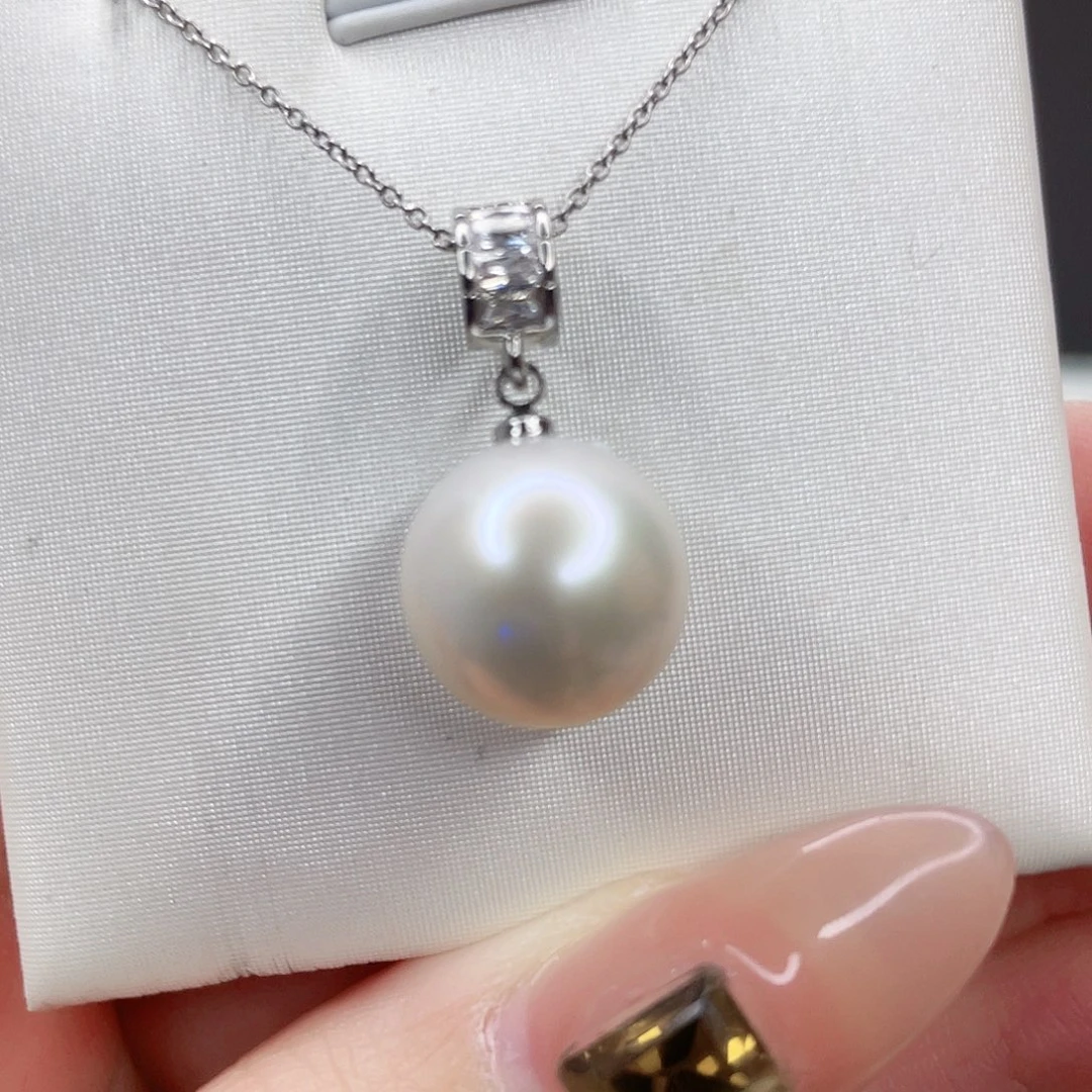 淡水珍珠吊坠(赠链)未镶嵌
