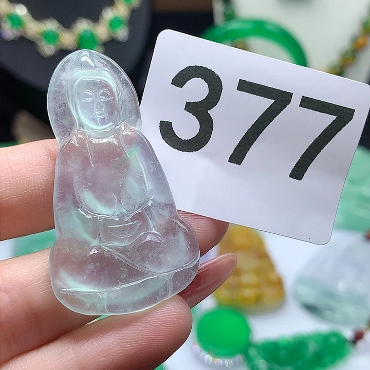 翡翠吊坠(赠链)未镶嵌