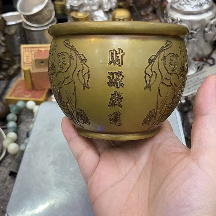 铜器工艺品一个一个