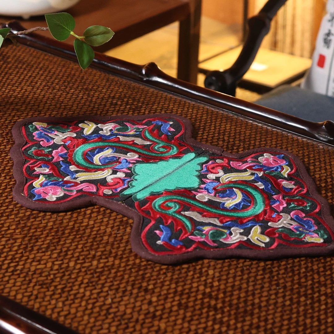 【细物慢造】民族机绣茶垫（WGAH086）