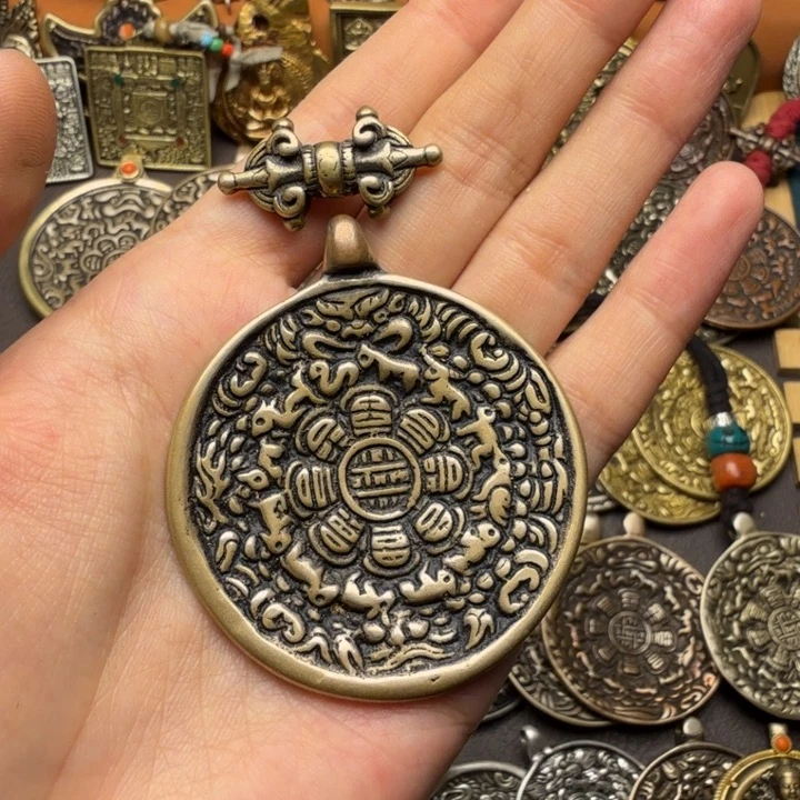 藏传文玩九宫如图