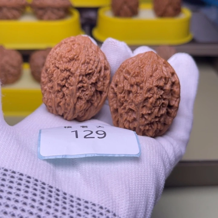 文玩核桃把件大蒜头39.129 48克