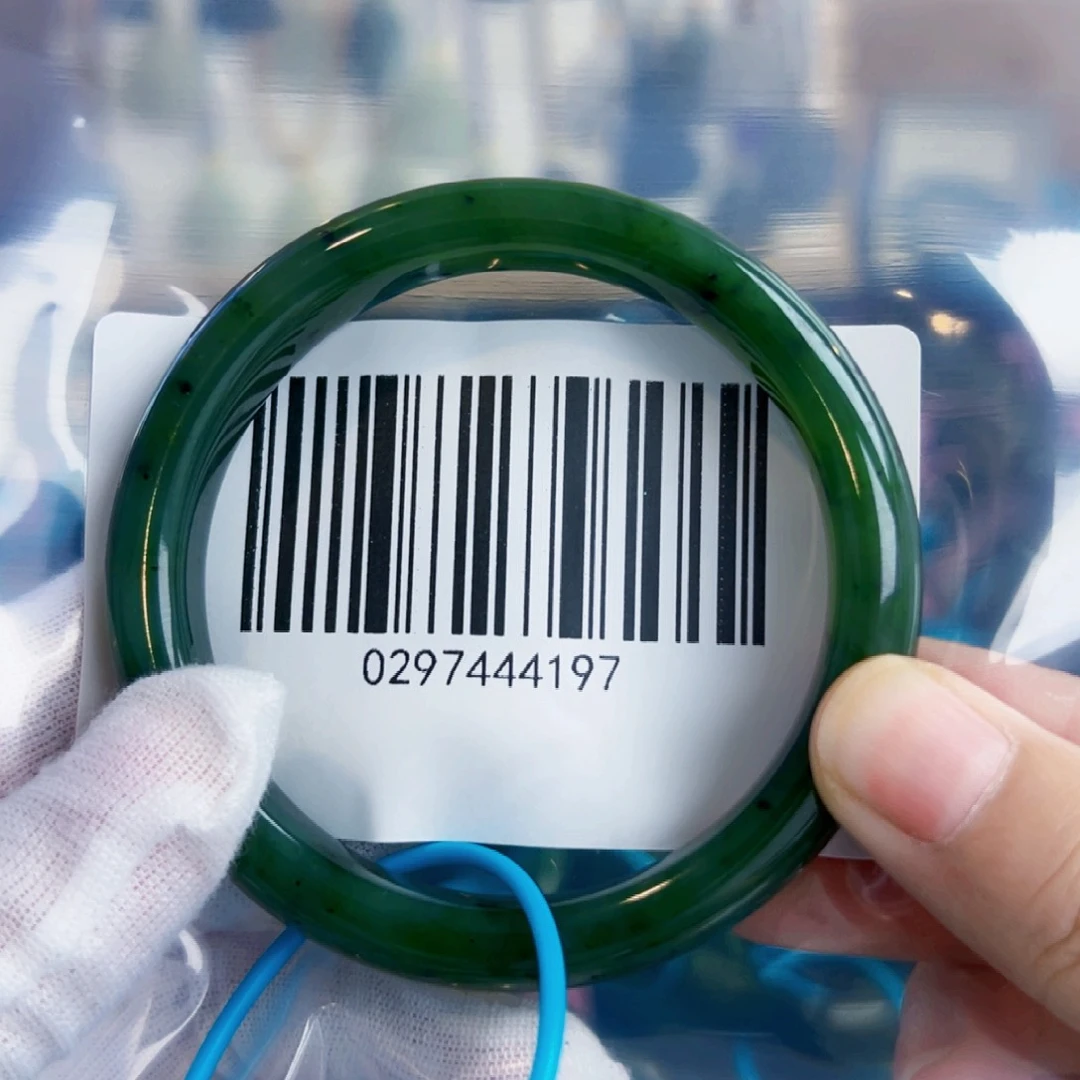 和田玉手镯未镶嵌包容5859