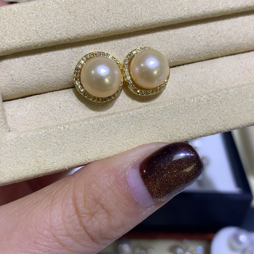 未镶嵌淡水珍珠耳饰