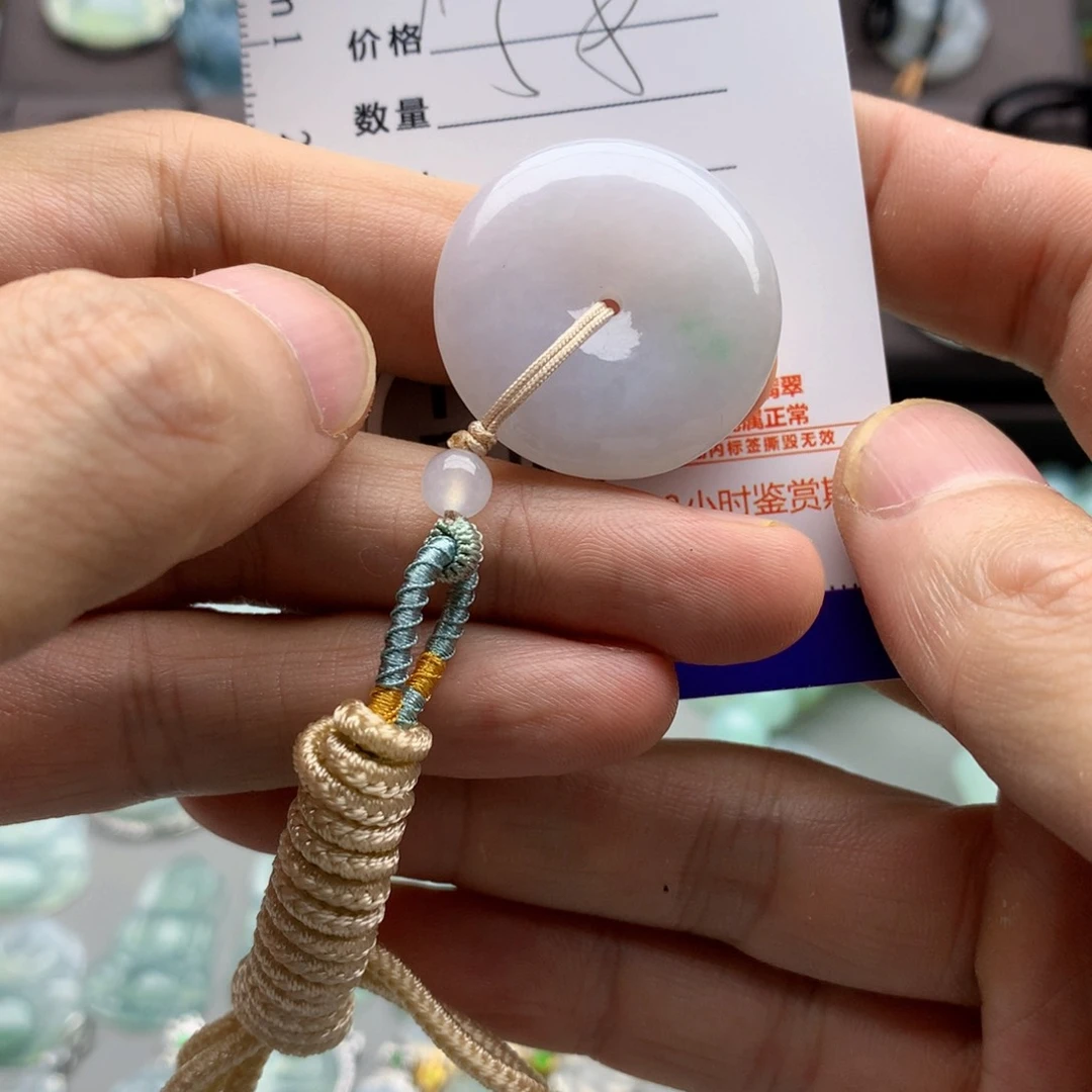 翡翠未镶嵌颈饰吊坠