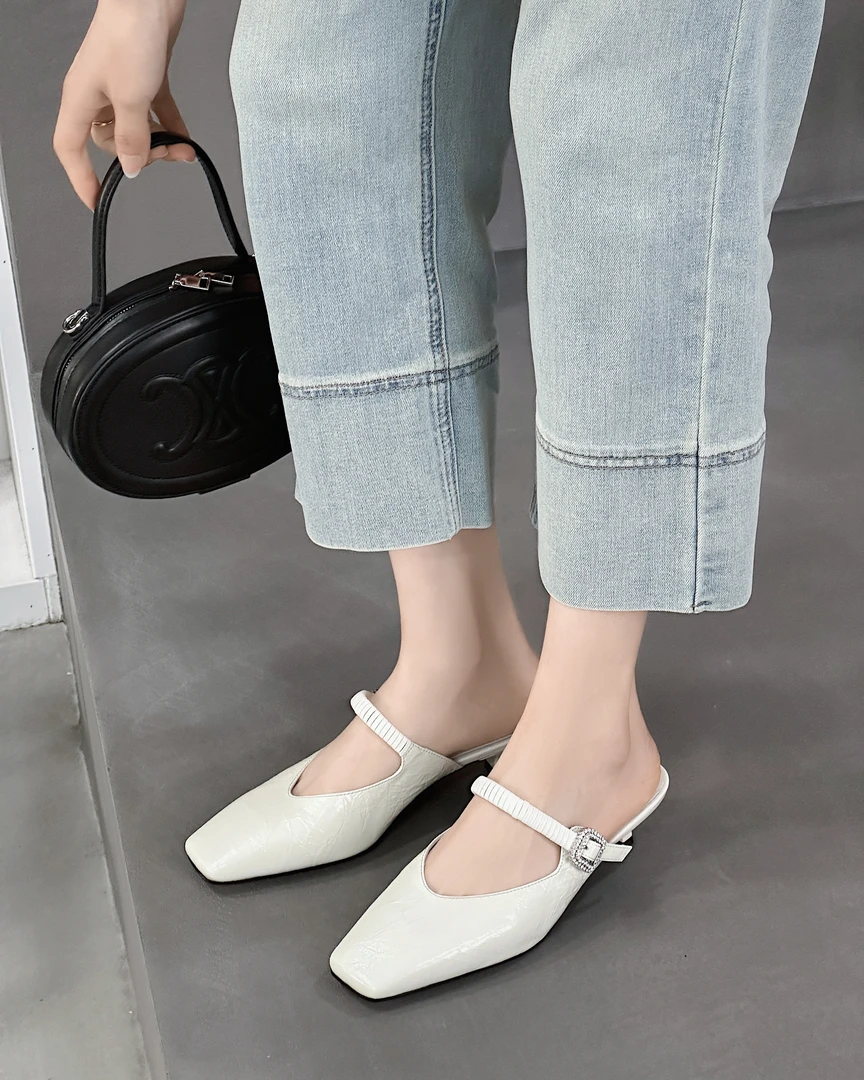 2025春夏新款方头包头粗跟复古浅口刺玫瑰高跟凉鞋时尚百搭