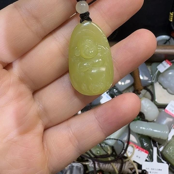 八***九和田玉未镶嵌吊坠(不含链)宝润莱3
