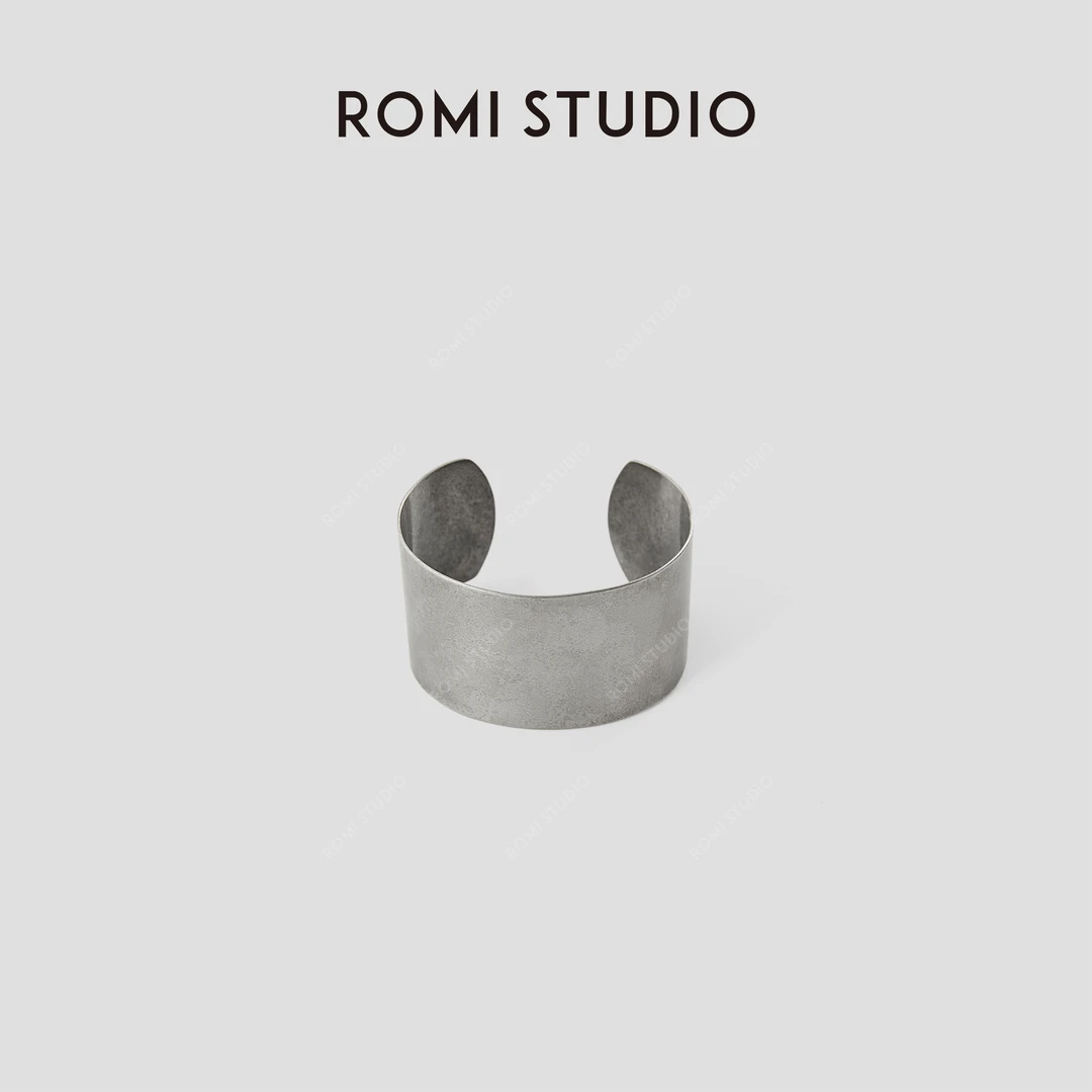 ROMI STUDIO 不锈钢手镯 复古做旧银色开口手镯臂环 RWCRP33535