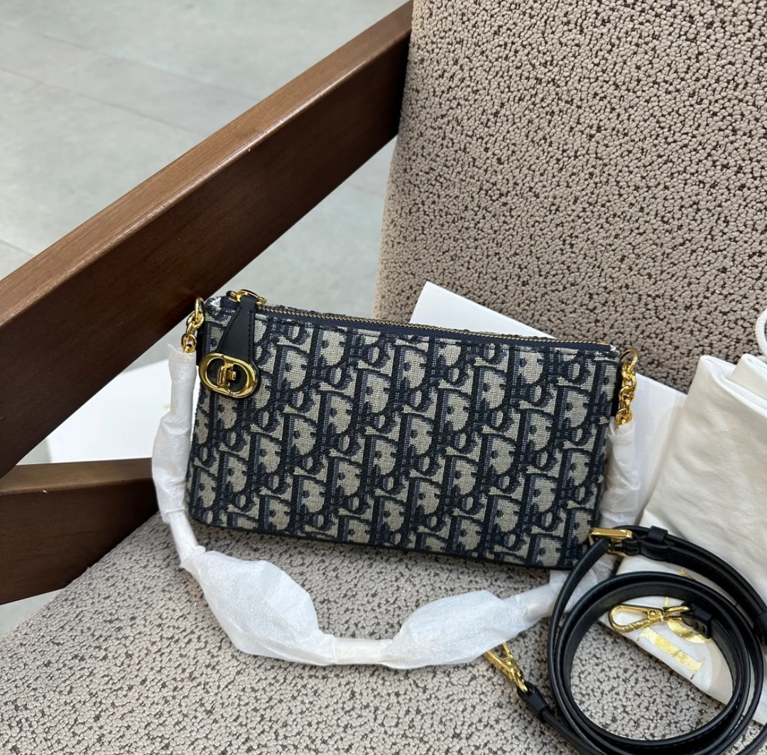 99新 DIOR/迪奥 Dior迪奥盾牌包 US592313