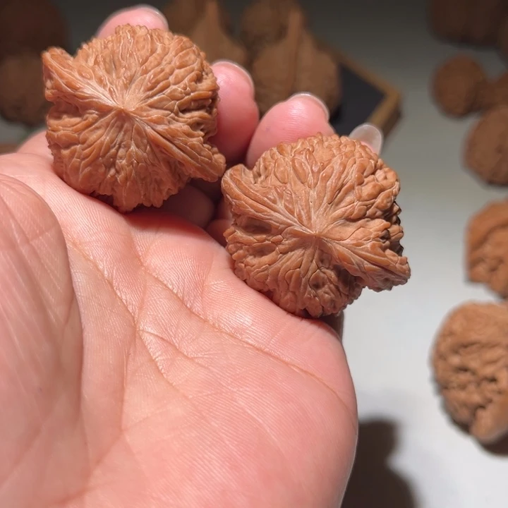 文玩核桃吊坠磨盘