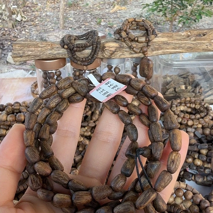 尕***上沉香碎屑沉香多圈瓜子珠