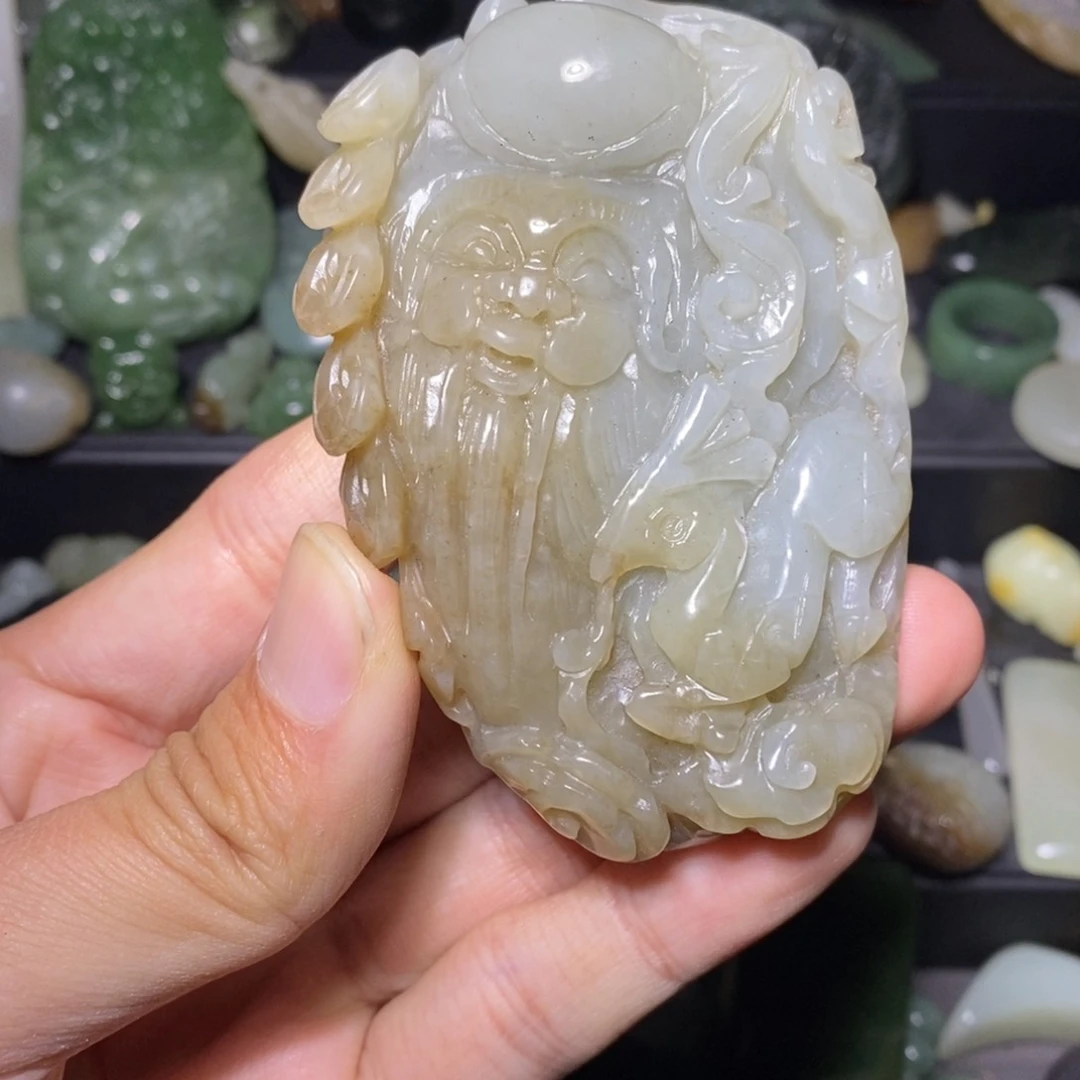 颈饰未镶嵌和田玉