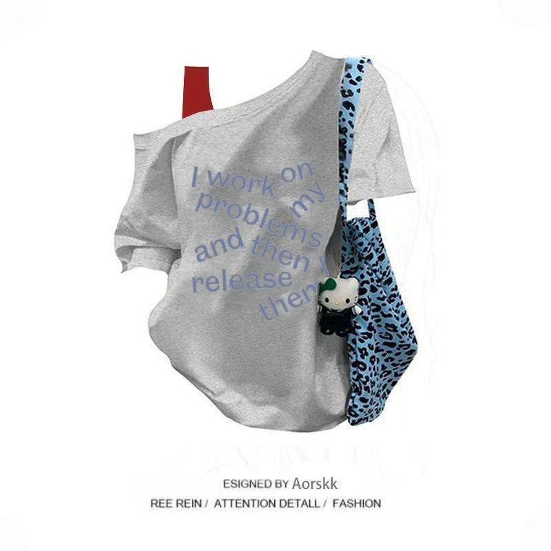 【ZHAP】新款单肩露肩吊带宽松短袖t恤女浅灰色通勤气质宽松欧美风