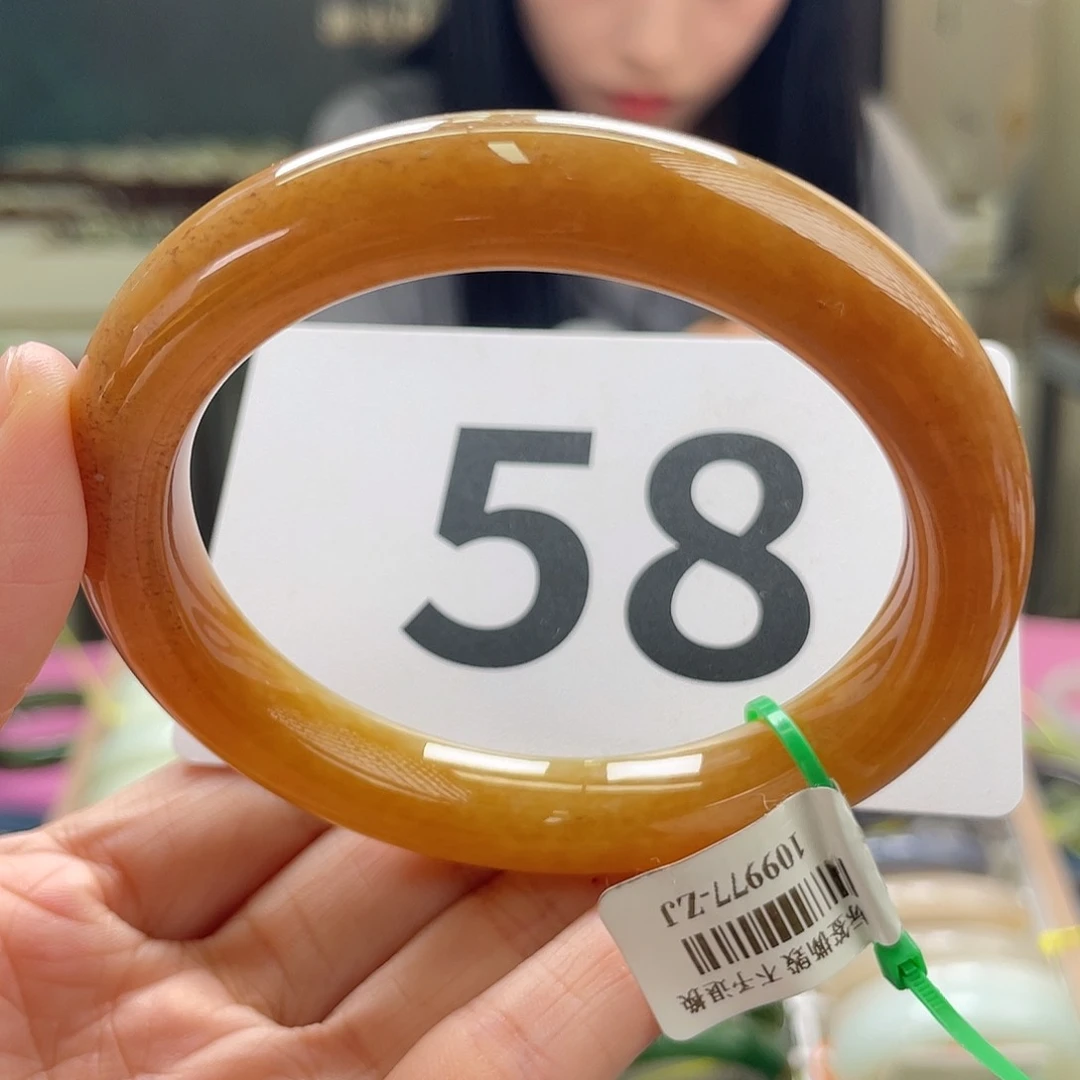 和田玉手镯未镶嵌50