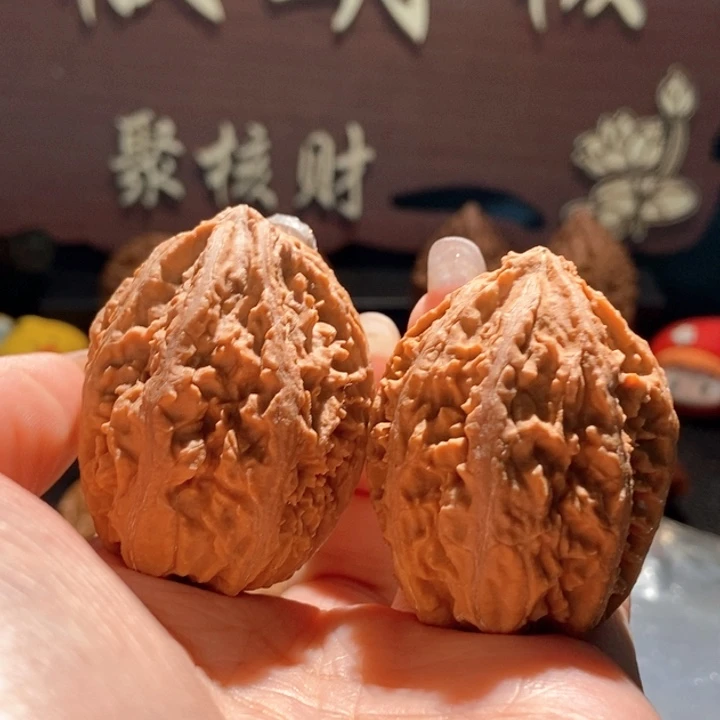 李***r吊坠文玩核桃聚核财婉楸60