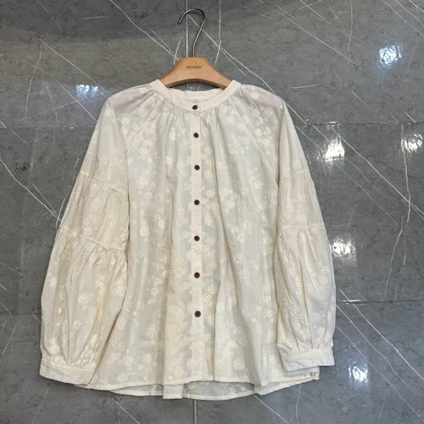 【墨涵精选】泡泡袖圆领印花刺绣时尚气质衬衫0123