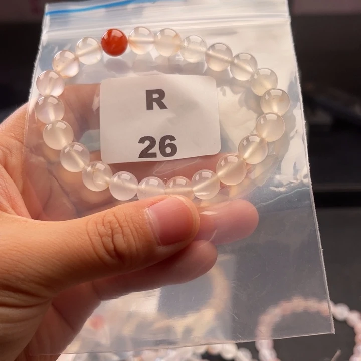 未镶嵌多样性发货默认微瑕9m m南红玛瑙