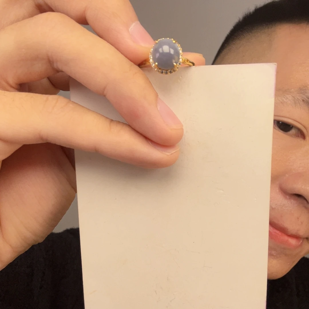 翡翠未镶嵌挂件一件