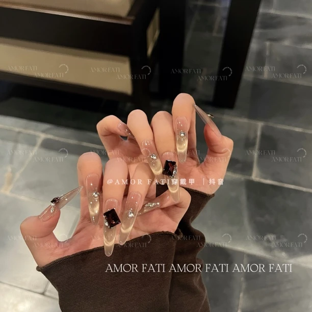 【布朗派】秋冬气质咖棕渐变显白纯手工穿戴甲