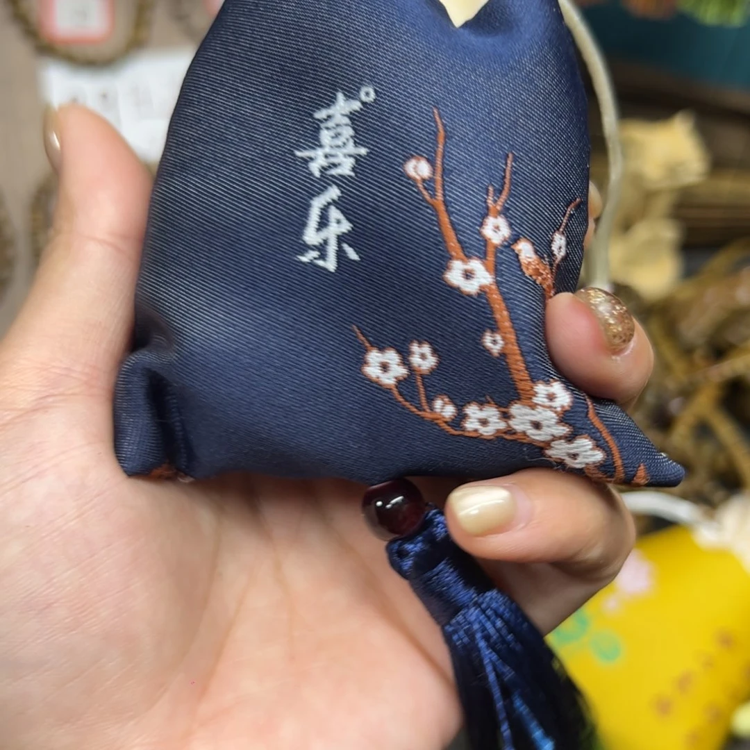 维腊木（绿檀）无事牌