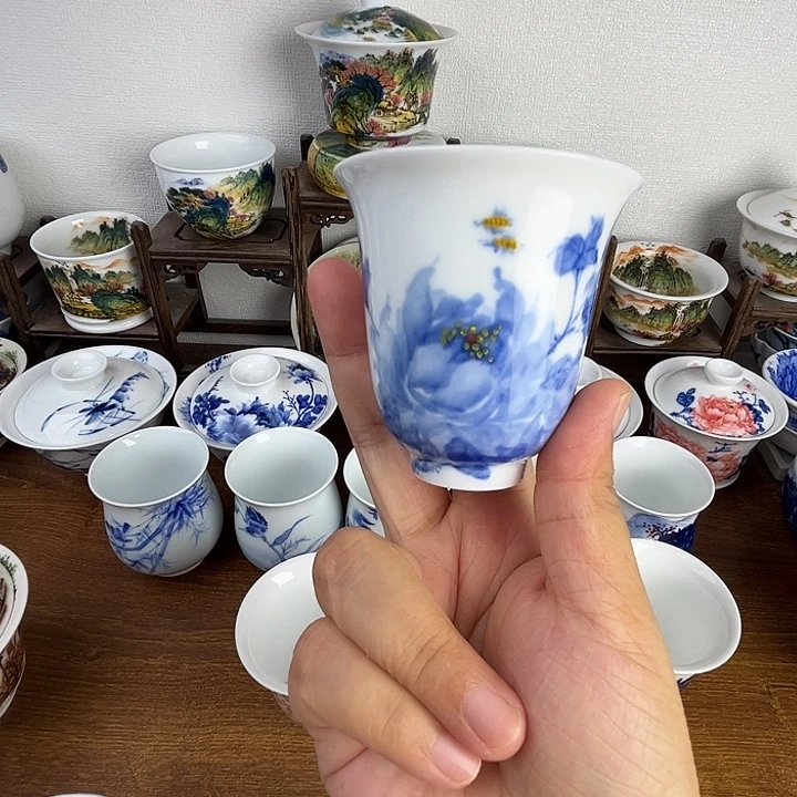 忠意堂釉下彩牡丹