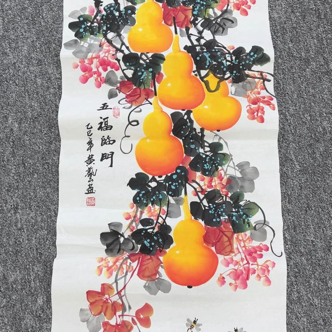 国画卖字画的小男孩