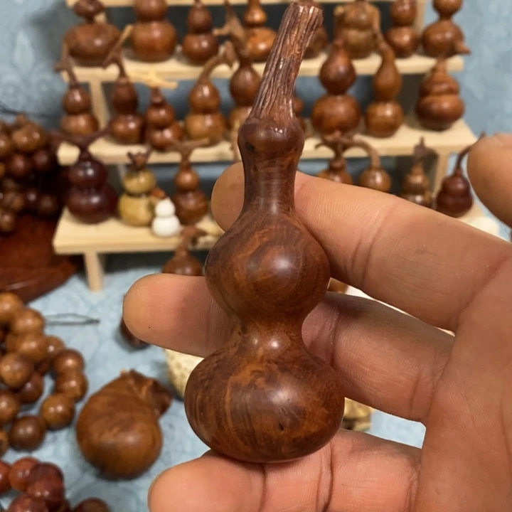 木麻梨疙瘩葫芦手把件