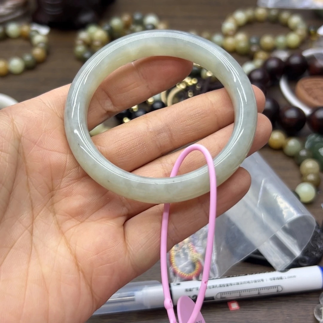 和田玉未镶嵌手镯56圈围366