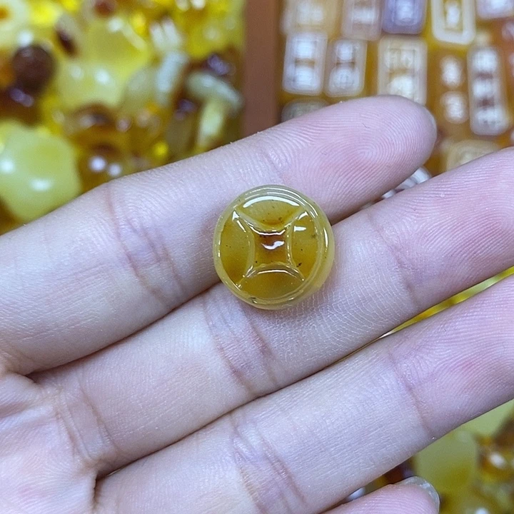 吊坠橄榄核福利钱币18