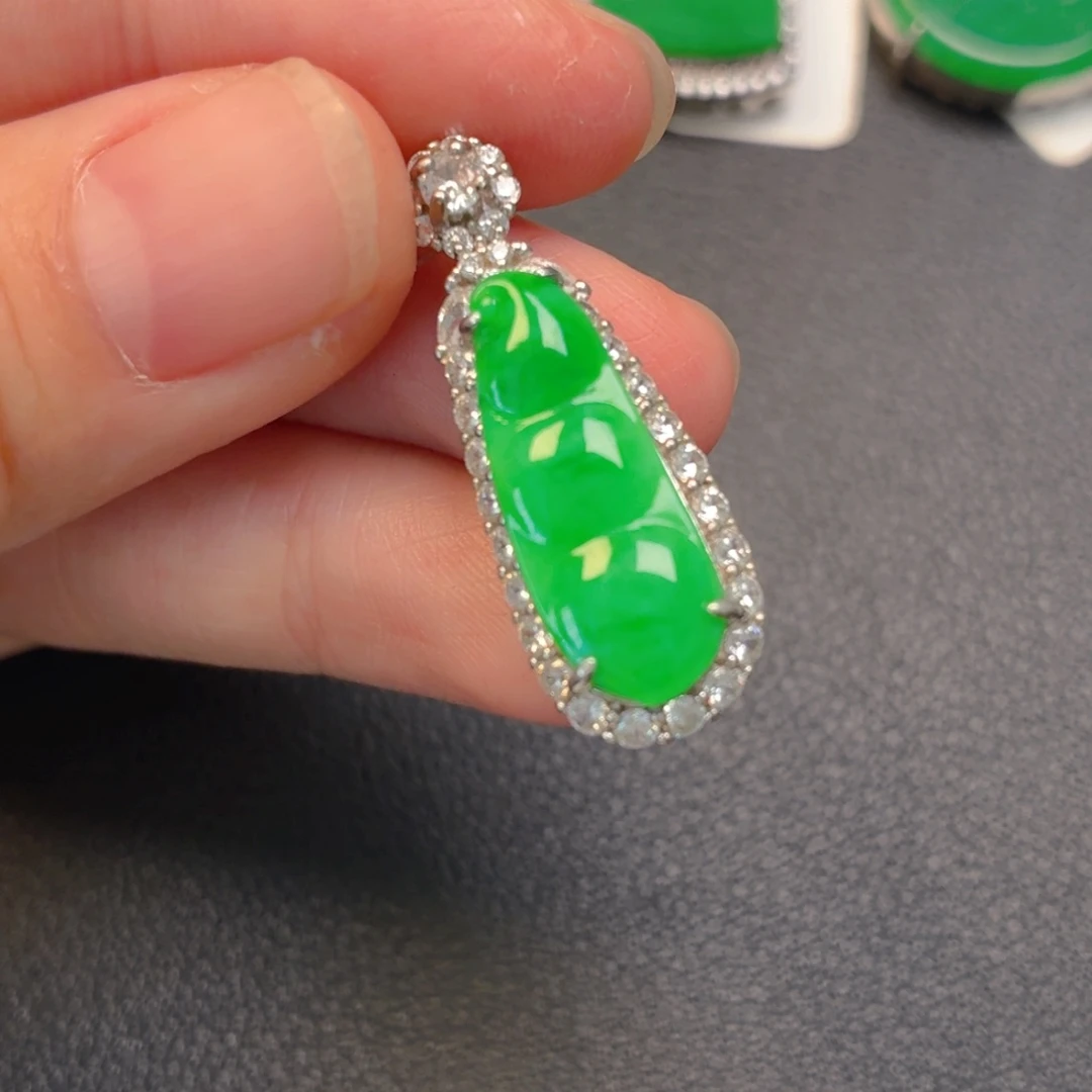 翡翠银S925镶嵌吊坠(不含链)