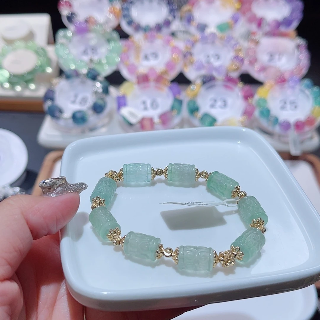 水晶手串未镶嵌冰****茶绿萤石