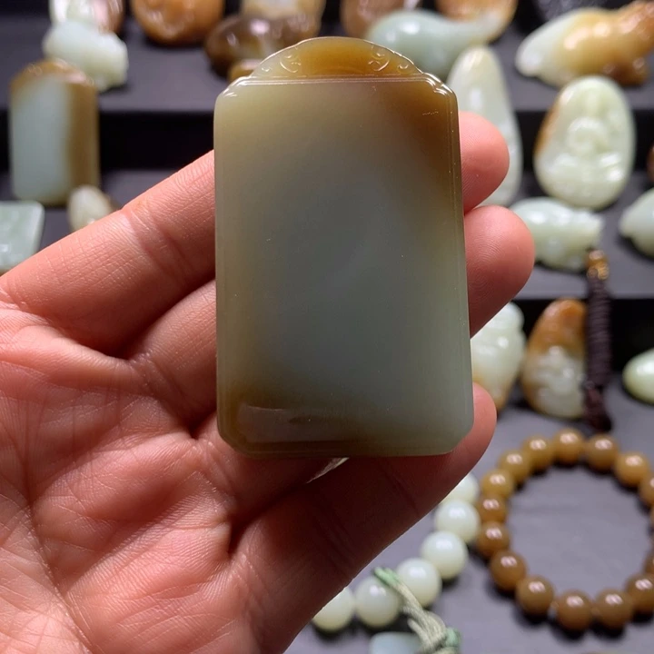 和田玉（糖玉）颈饰未镶嵌@*