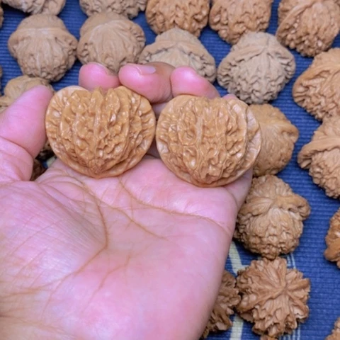 【闪购商品】吊坠文玩核桃宫灯43