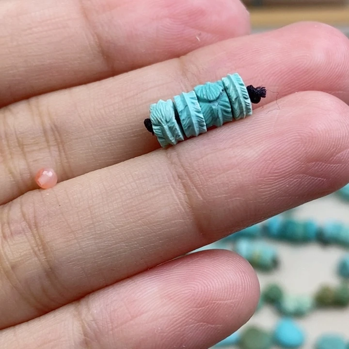 南红玛瑙未镶嵌珠宝奇石