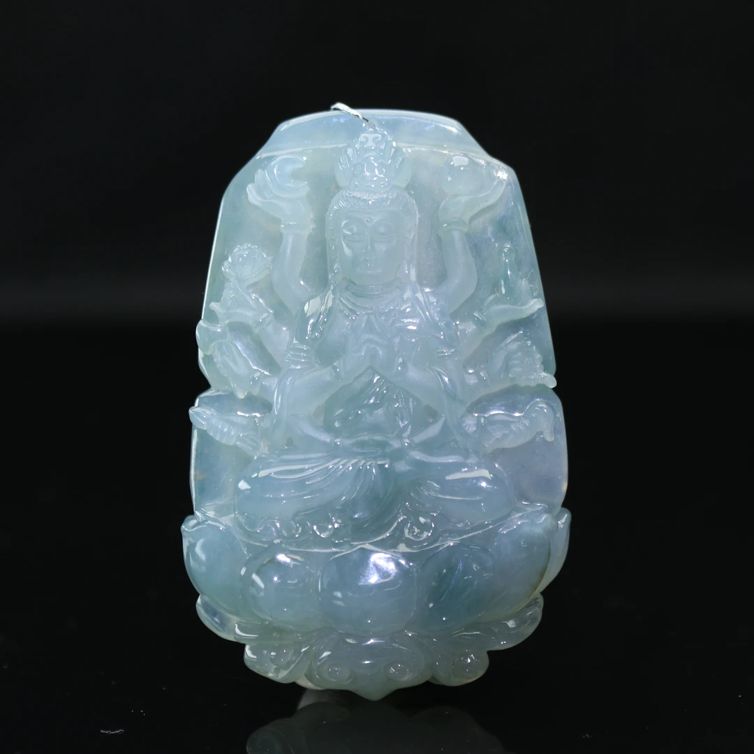 17天然缅甸翡翠A货千手观音/600107/北京中保拍卖