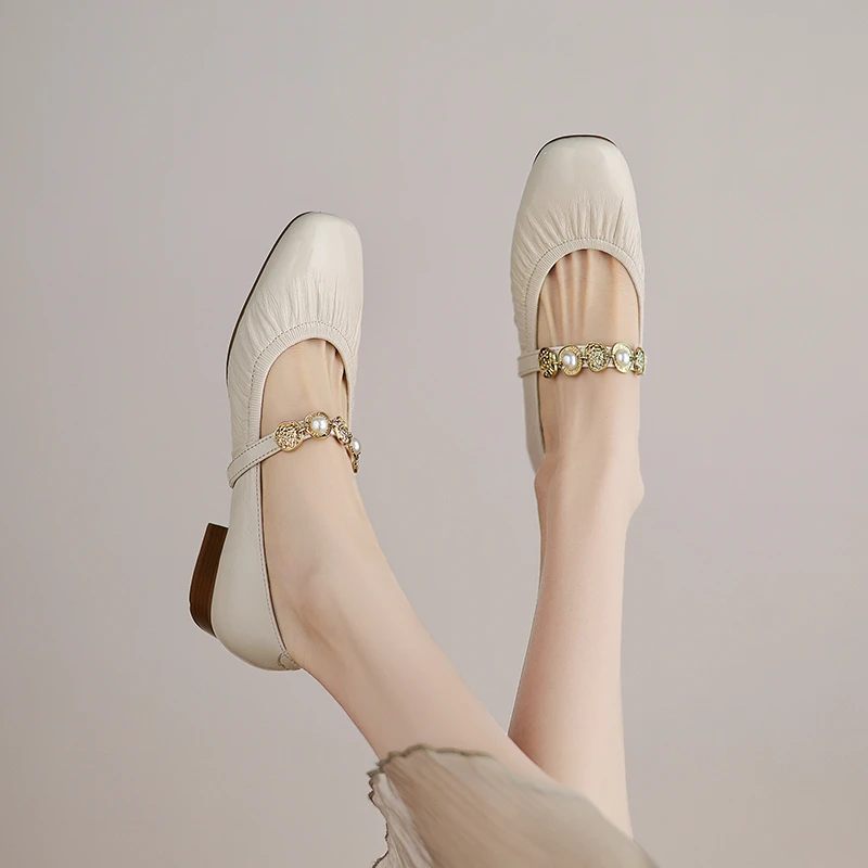 2025春新款低跟真皮褶皱金属扣一字带玛丽珍鞋粗跟珍珠仙女风单鞋