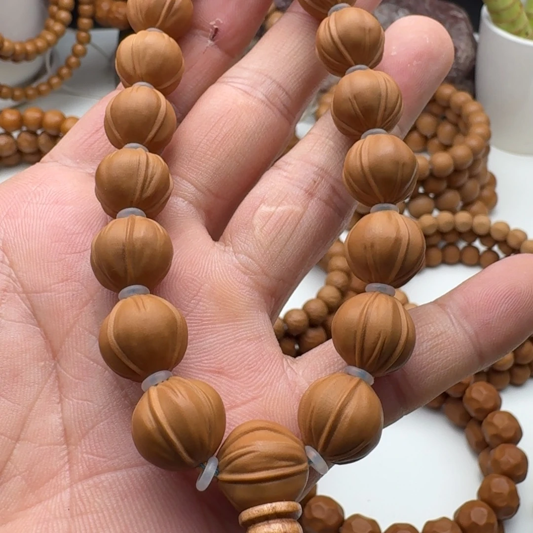 猴头核桃手串橄榄核雕猴头料全品手持