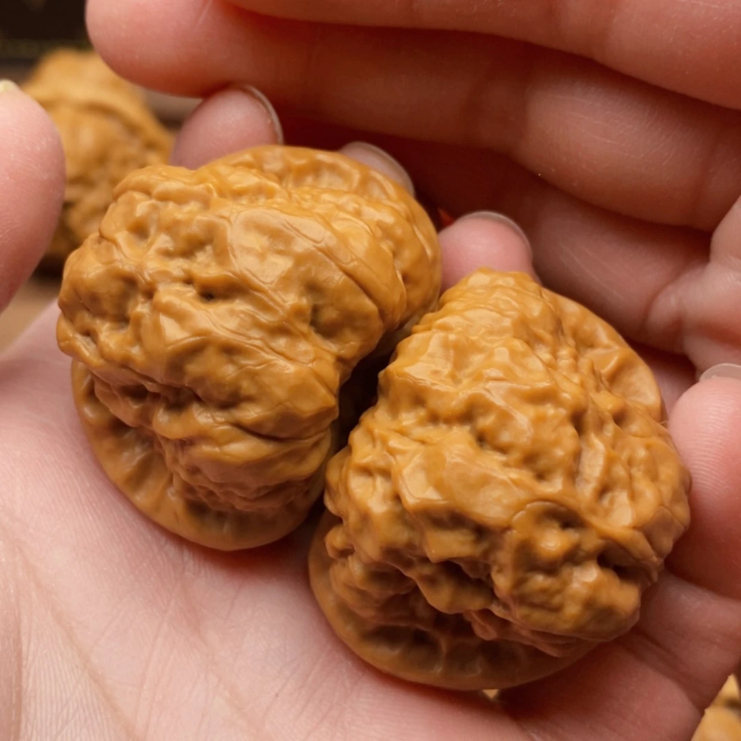 【闪购商品】文玩核桃把件過*边39左右